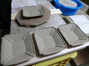 毎日の作陶作業、、、、