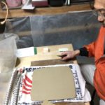 サイズにカットする、、、、、