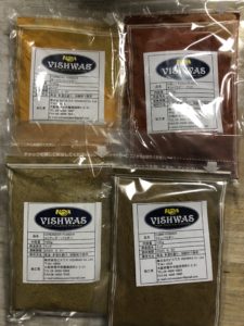 スパイスカレーを、、、、、