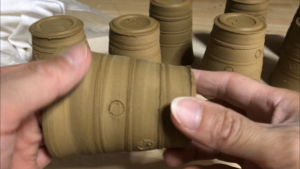 陶芸 須恵器作り 円筒埴輪の装飾、、、、、、、、