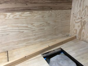 作業台の棚つくり、、、、、