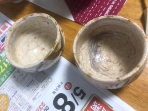 金継ぎの作業を、、、、