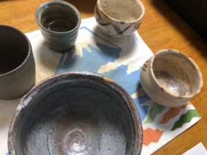 真綿で金粉の仕上げに、、、、